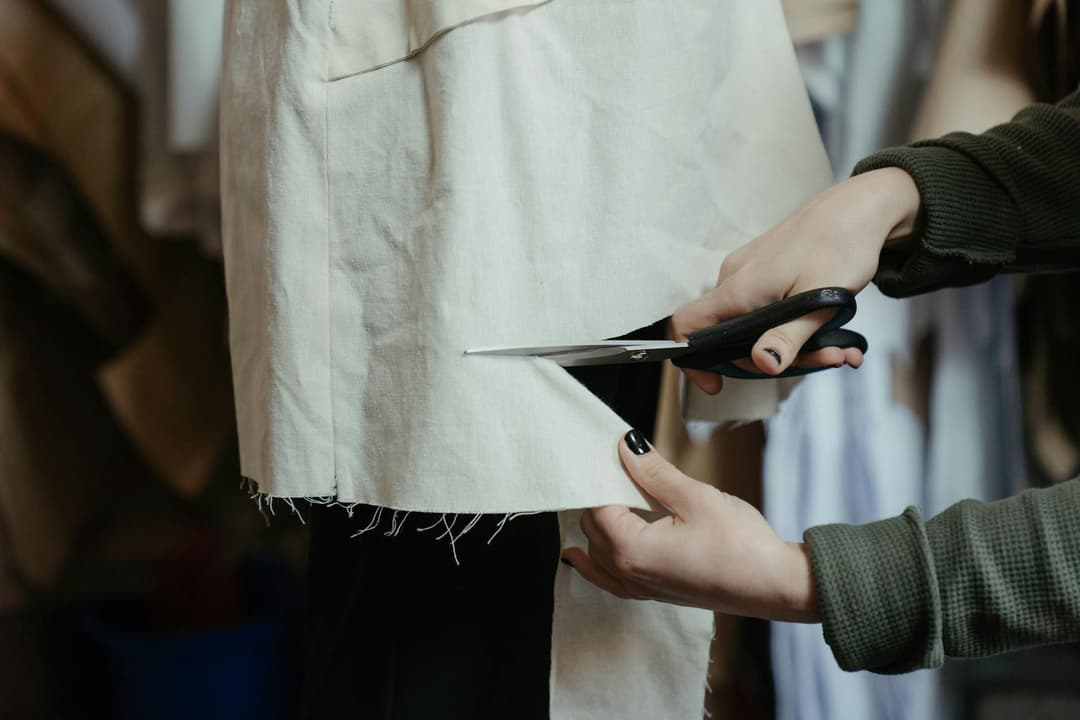 Summer's Cool Luxury: Everything You Need to Know About Linen Fabric